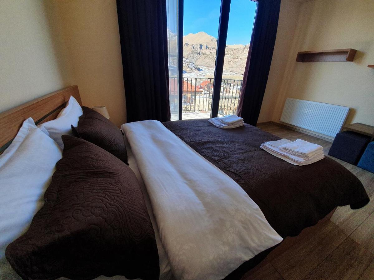 Hotel Horizon Kazbegi Esterno foto