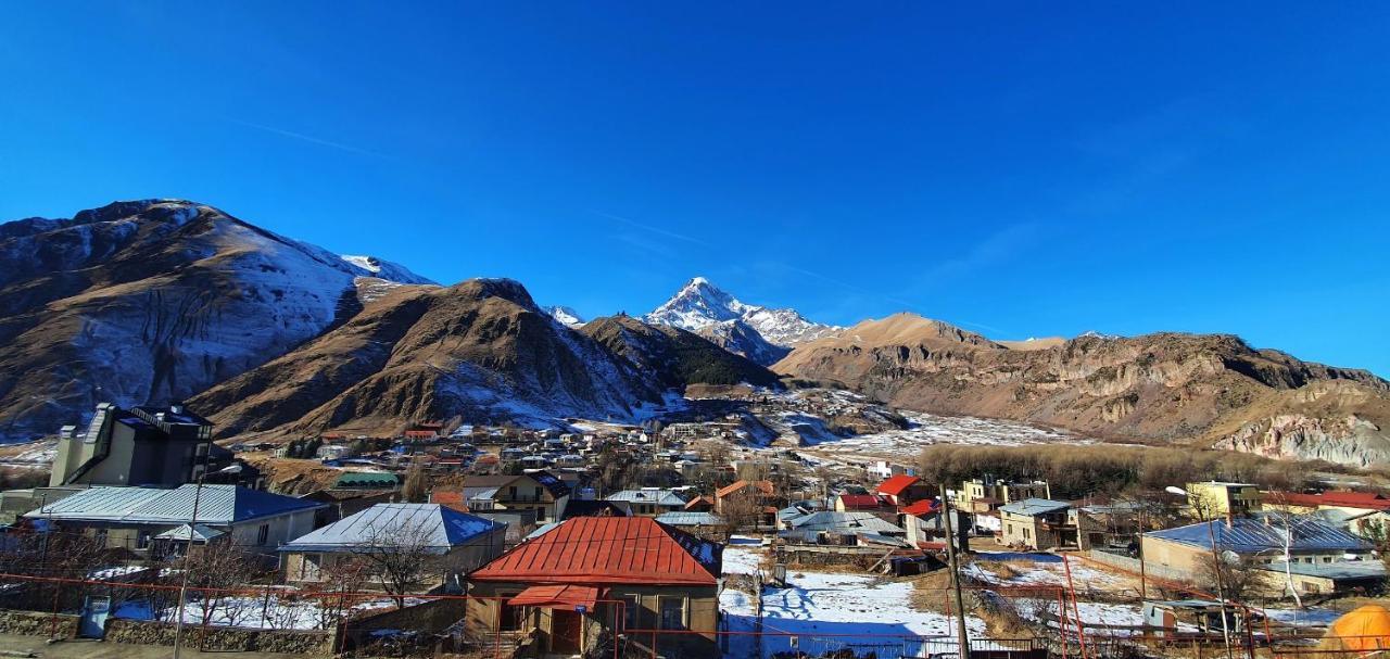 Hotel Horizon Kazbegi Esterno foto