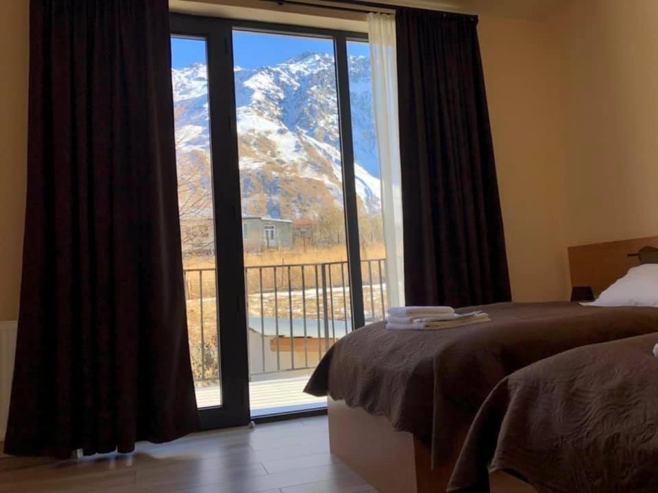 Hotel Horizon Kazbegi Esterno foto