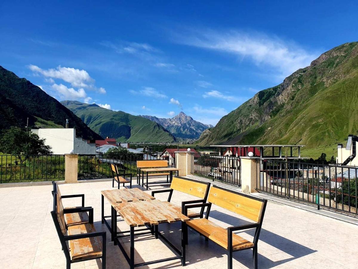Hotel Horizon Kazbegi Esterno foto